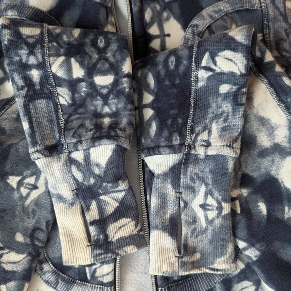 RARE Vintage Lululemon Scuba Indigo Tie Die Full-zip - Picture 7 of 9